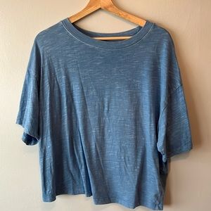 Universal Thread cropped tee